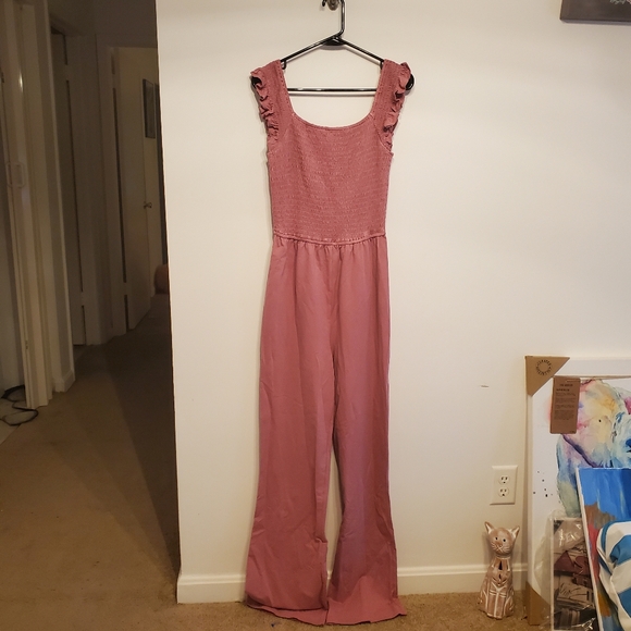 Amalli Talli Mauve Smocked Wide Leg Jumpsuit with Ruffled Straps - Picture 3 of 9